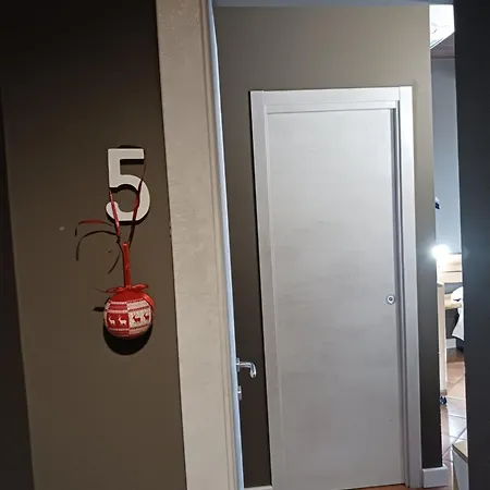 Della Pacchiana Πανδοχείο *