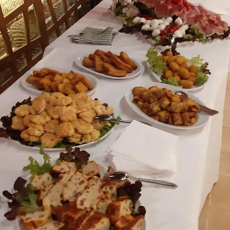 Della Pacchiana Πανδοχείο